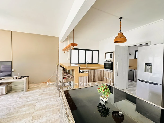 Villa Familiale Moderne Avec Piscine