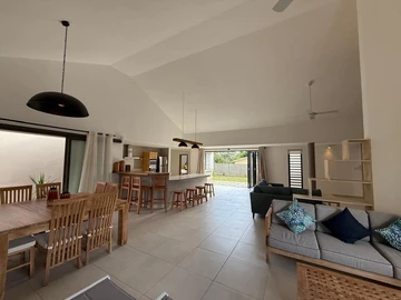 4 Bedroom Villa