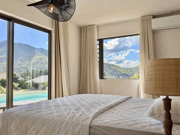 4 Bedroom Villa