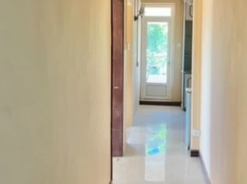 9 Bedroom Apartment