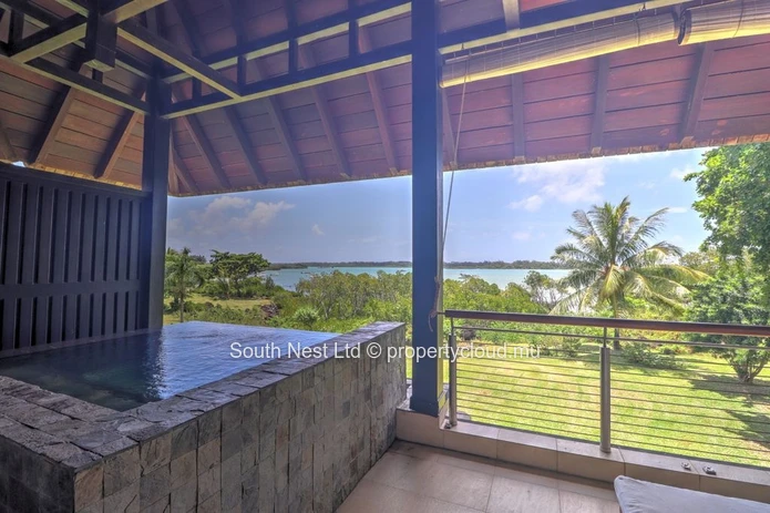 Beautiful 3-Bedroom sea view apartment  