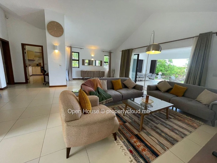 Villa meublée 3 chambres avec piscine à louer à Plaine des Papayes