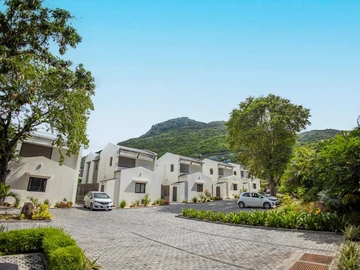 Townhouse, Duplex de 3 Chambres