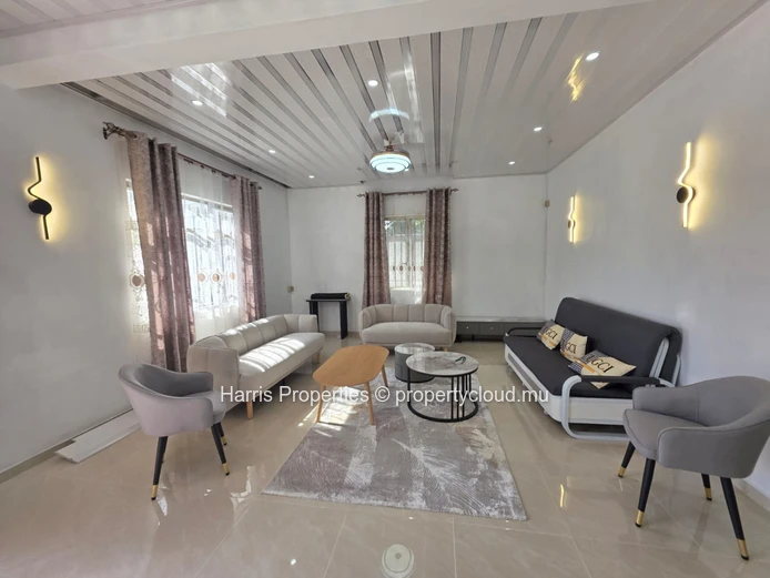 Modern and beautifully decorated 2-bedroom apartment available for rent