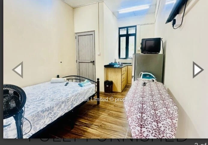 Studio meublé à louer à Ebène, proche commodités, parking sécurisé, loyer Rs 20 000.