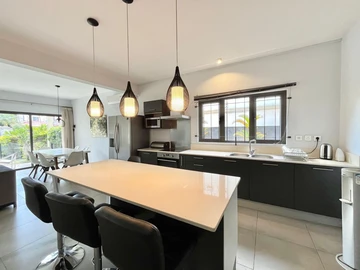 3 Bedroom Townhouse, Duplex
