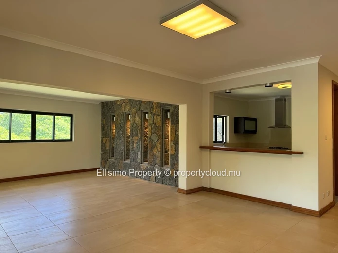 Villa d’Exception à Vendre à Tamarin – Accessible aux Étrangers