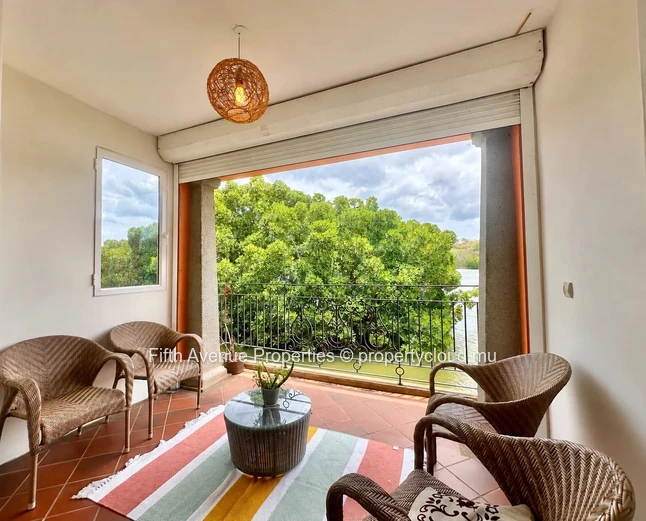Tombeau Bay - 2 Bedroom Apartment with mangrove view