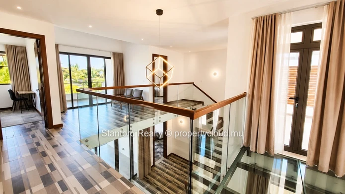 Luxury 4-Bedroom Villa for Rent in a Prestigious Resort Estate - Grand Baie