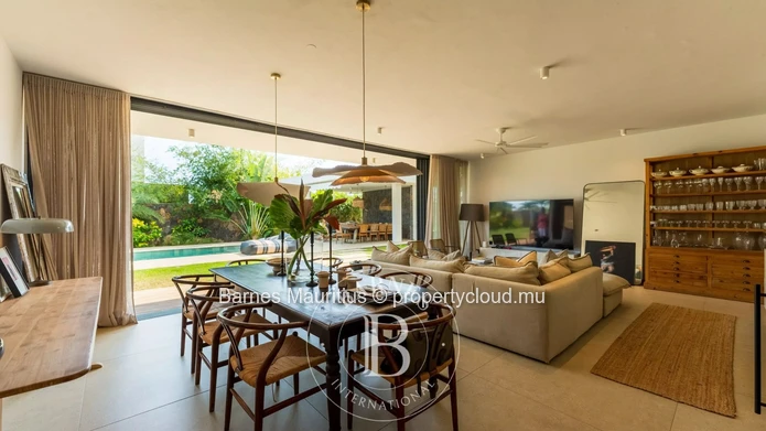 MONT CHOISY - Luxury Villa with swimming pool - 4 bedrooms