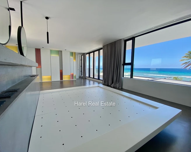 **Luxury Beachfront Penthouse for Sale **  