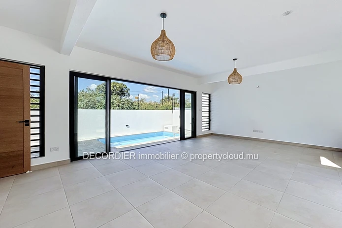 Maison à vendre – Grand Baie, La Salette (Mandat exclusif)