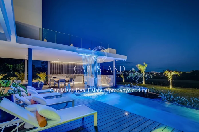 Luxueuse villa 5ch, accès Golf et plage