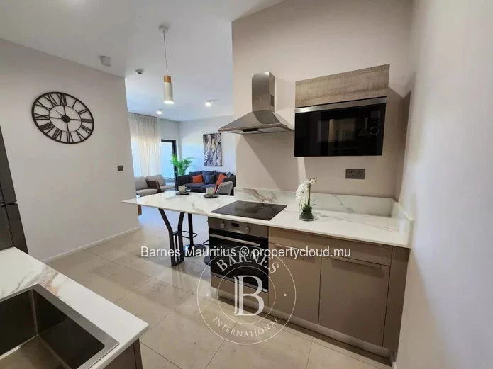 EBENE - OFF-PLAN - Charming 2-bedroom apartment with covered terrace