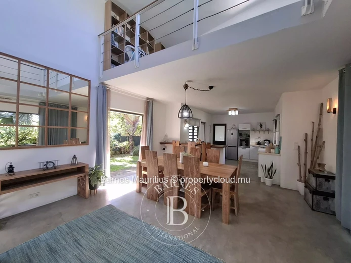 GROS BOIS - Single-Storey Home with Mezzanine - 200 m²