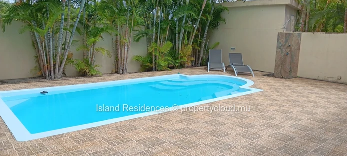 Pointe aux Piments - modern fully furnished villa with 3 bedrooms, pool and access to the residents' club house