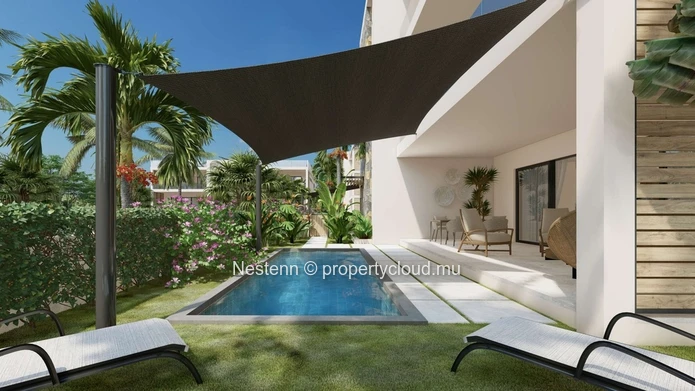 Apartment with private pool and garden offering an exclusive tropical lifestyle