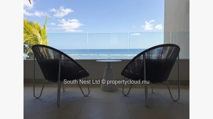 Appartement Duplex de Prestige en Front de Mer