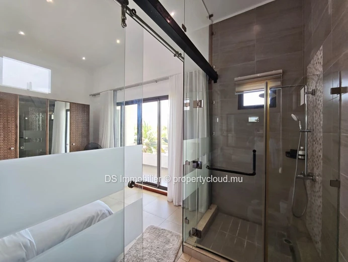 4-Bedroom Villa For Rent – Grand Baie – Private Residence – North
