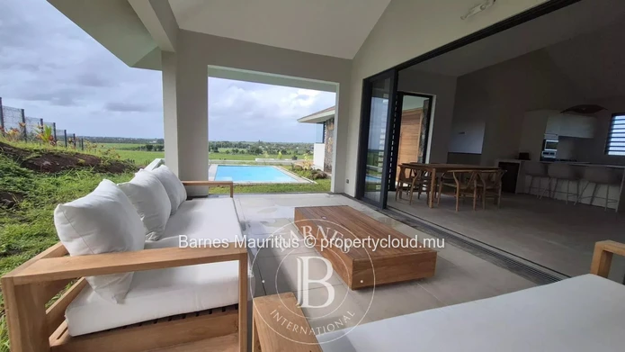 BELLE VUE - Brand New Executive Home - 3 Bedrooms
