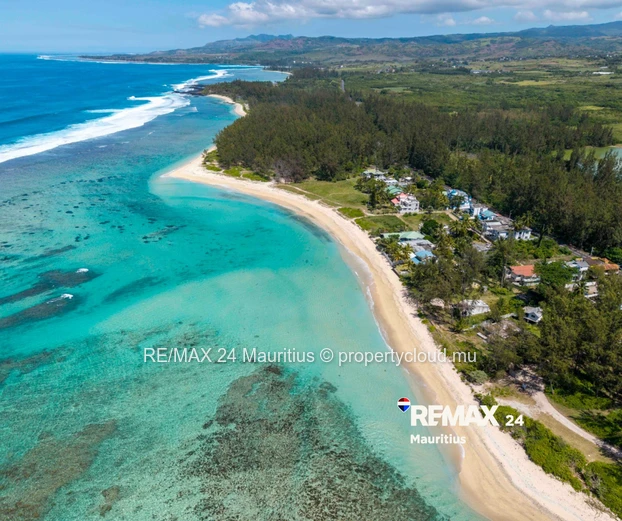Live the coastal dream, with serene face to face sea views in an environment crafted for relaxation