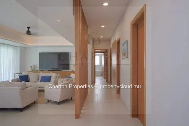 Appartement 3 chambres en suite - Élégance tropicale et art de vivre exclusif au cœur de Mont Choisy