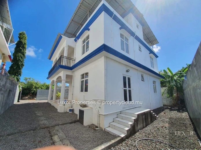 House For Sale | Pereybere