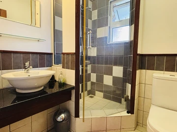 3 Bedroom Townhouse, Duplex