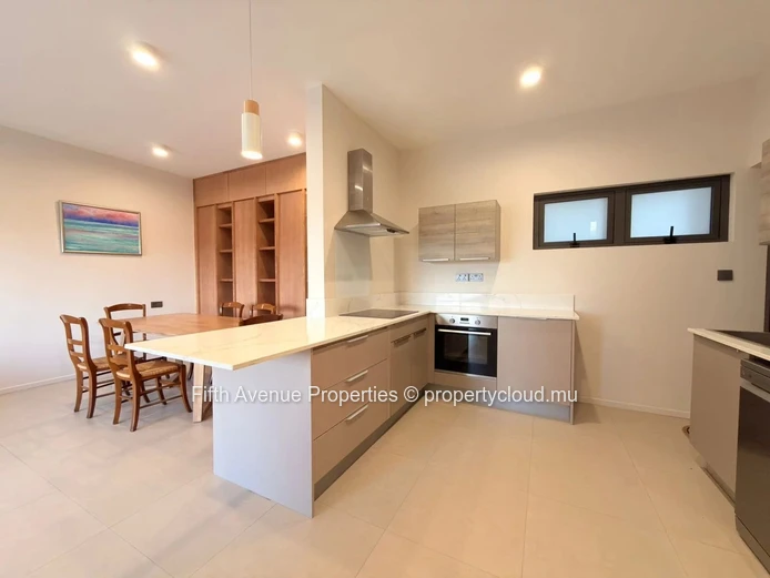 MOKA - New 3 Bedrooms apartment 143m2