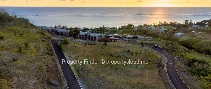 Land for Sale – Breathtaking Lagoon & Mountain Views
