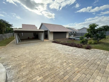 4 Bedroom Villa
