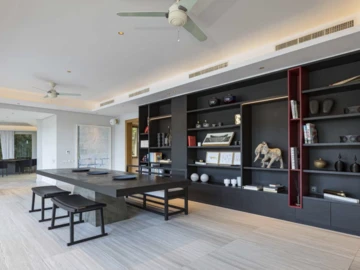 5 Bedroom Villa