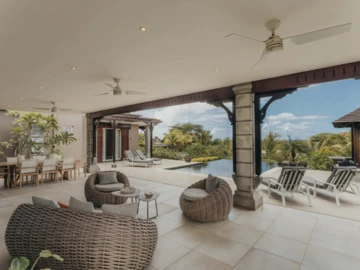4 Bedroom Villa