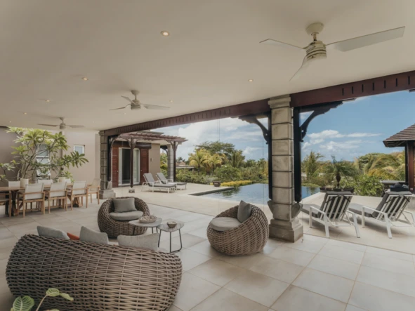 4 Bedroom Villa