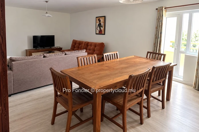 Apartment in Quatre Bornes - Centrally Located