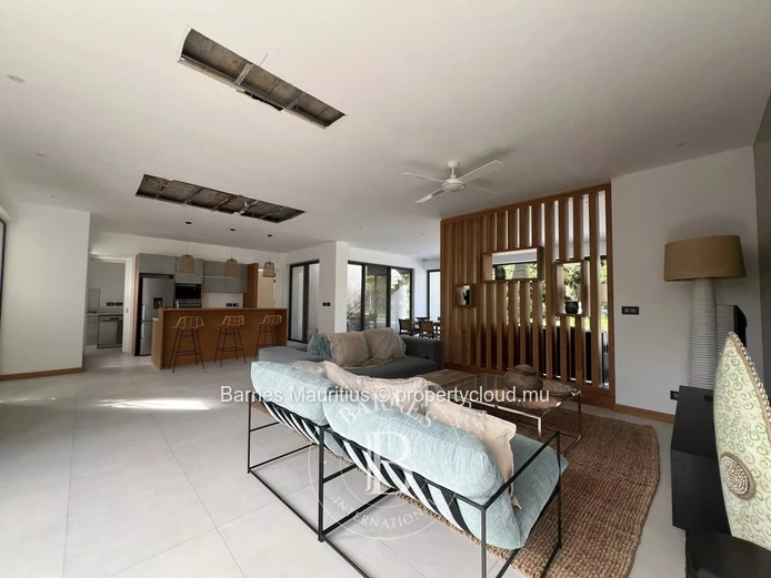 ANAHITA GOLF RESORT – Villa contemporaine neuve - 4 chambres