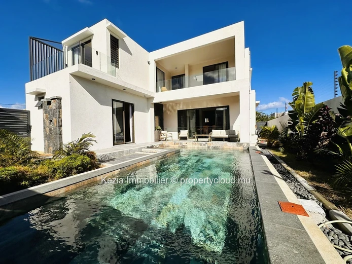 Villa D’Architecte Aux Accents Tropicaux