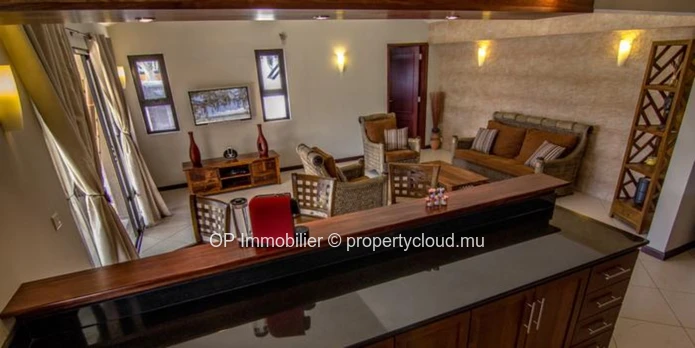 4-Bedroom House for Sale in Pereybere with Private Pool on 650m² Land