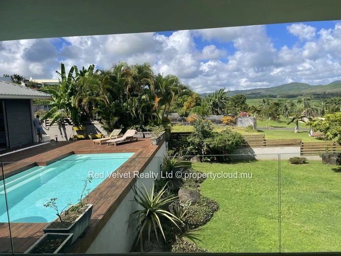 Villa de luxe à vendre à Mont Piton | Vue mer et montagne | 4 chambres
