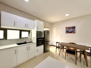 3 Bedroom Townhouse, Duplex