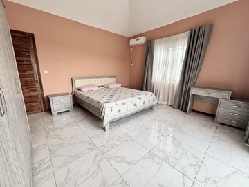 4 Bedroom Villa