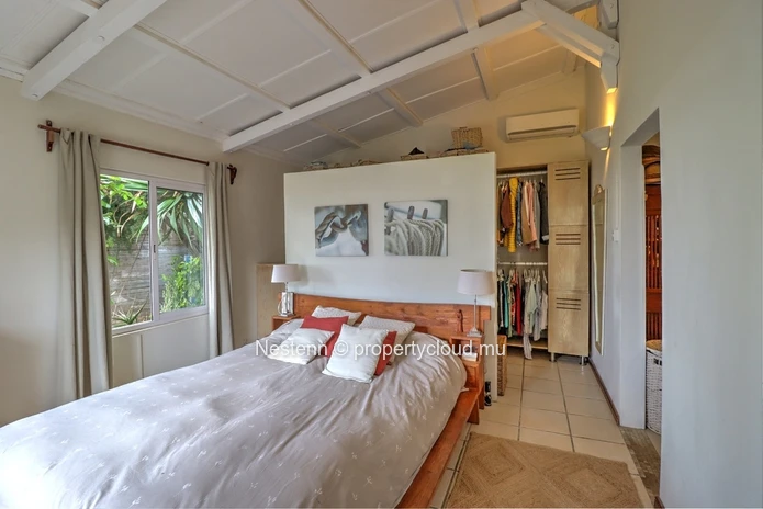 Villa cosy et familiale de 5 chambres avec vue incroyable sur la mer et les montagnes.