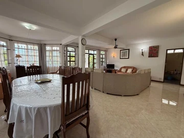 Villa de 5 Chambres