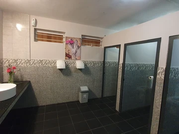 3 Bedroom Building