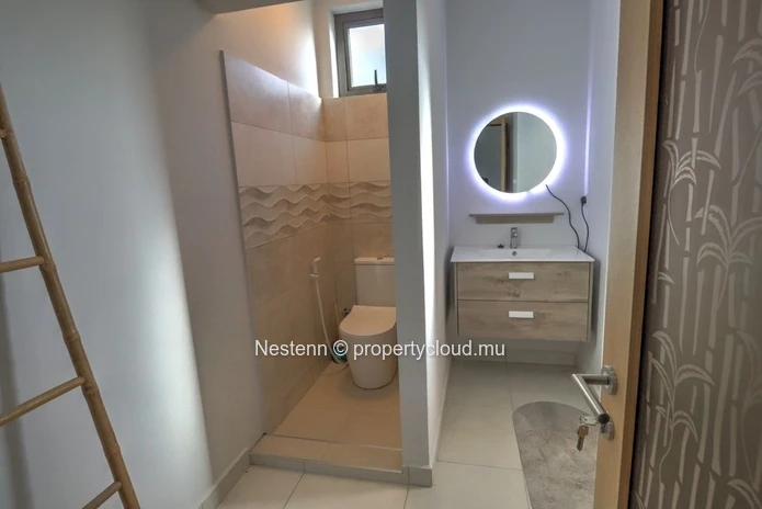 New 3-bedroom villa with modern amenities