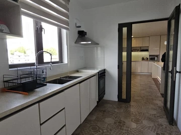 4 Bedroom Apartment