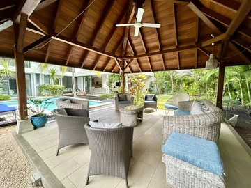 4 Bedroom Villa