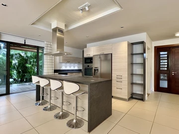 3 Bedroom Townhouse, Duplex