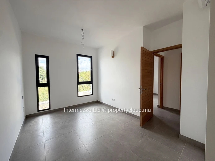Appartement 3 chambres 147m² à Péreybère – 590 000€ | Livraison imminente | Plage privée à pied | Finitions haut de g...