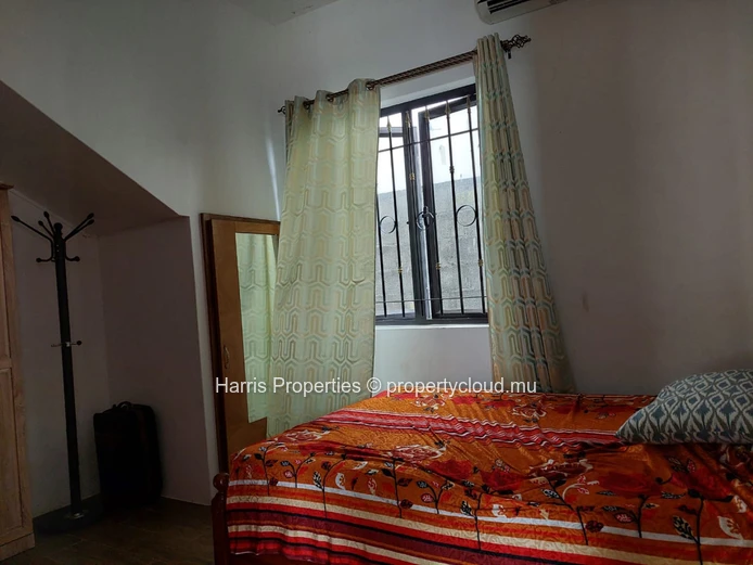 Modern one level house for rent in Mont Choisy 